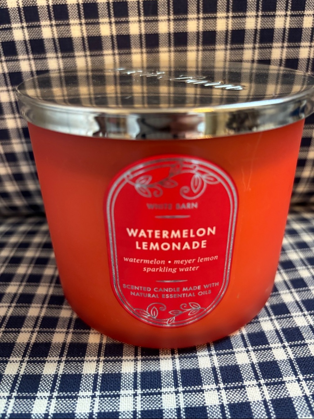 White Barn Watermelon Lemonade Candle - Red Orange